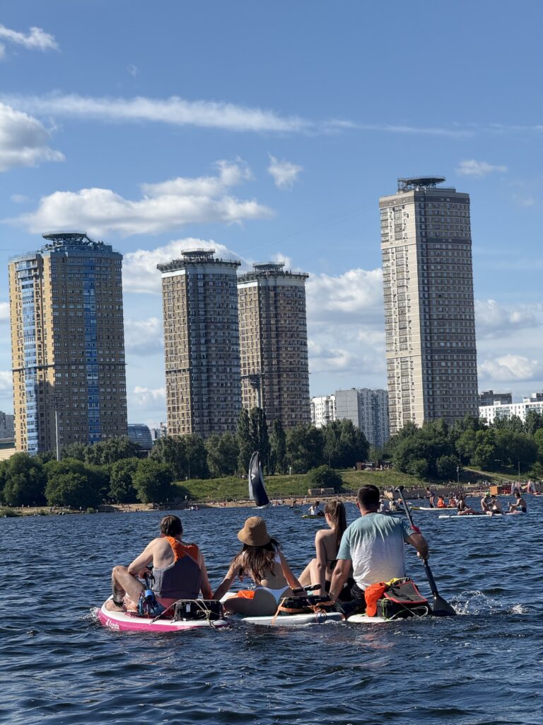 Вертикальное фото электро-SUP
