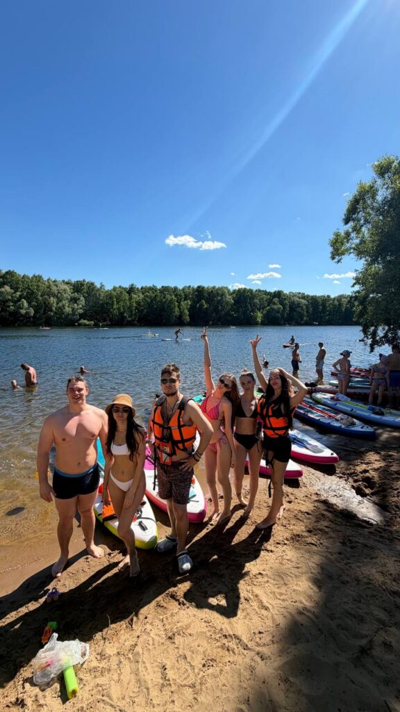 Фото электро-SUP на воде